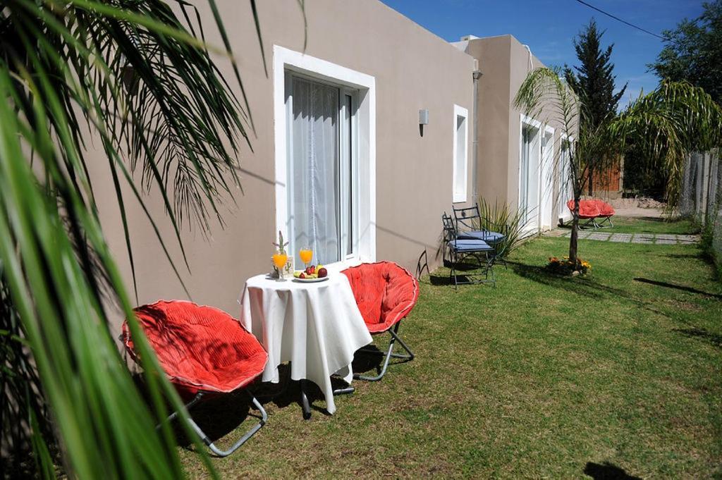 Gure Loa Urbano Bed & Breakfast Mina Clavero Exterior photo